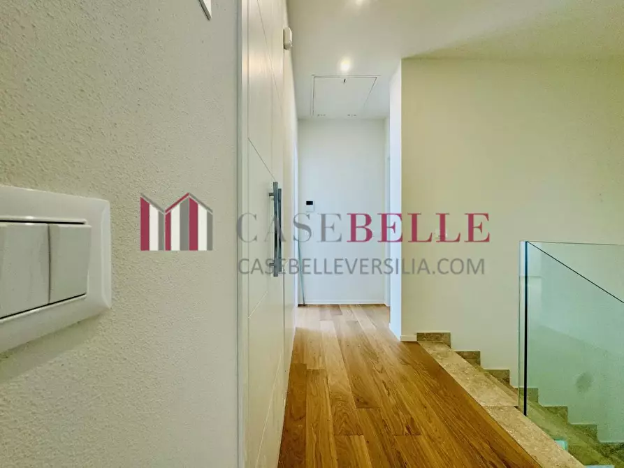 Immagine 36 di Casa indipendente in vendita  a Pietrasanta