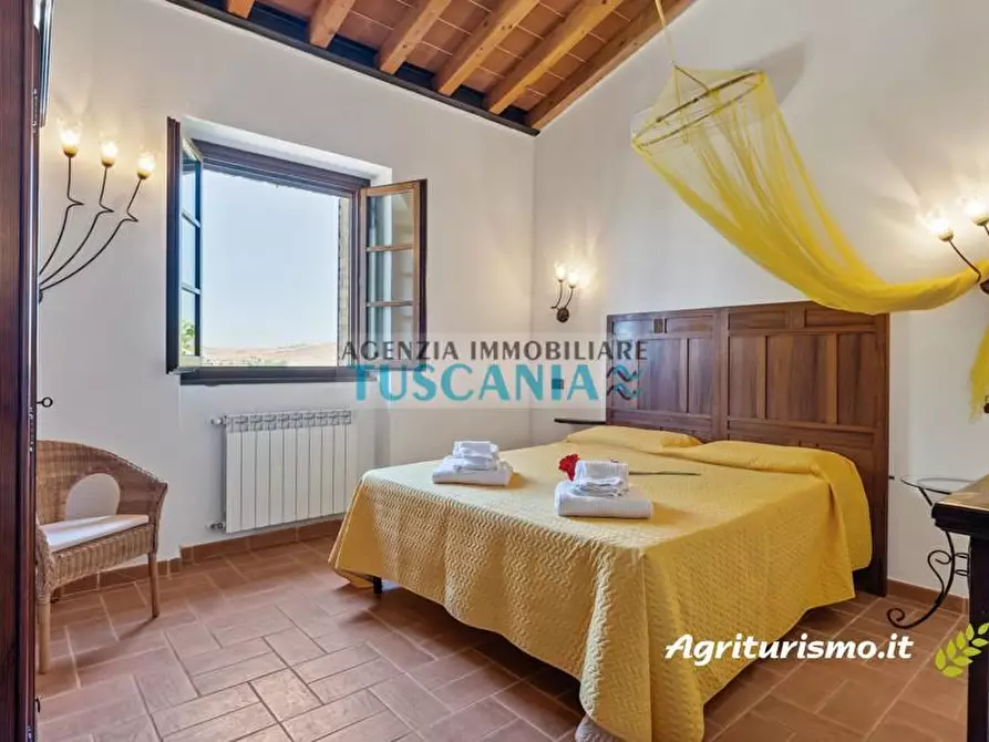 Immagine 27 di Agriturismo in vendita  a Volterra