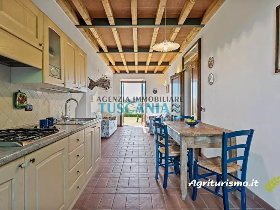 Immagine 25 di Agriturismo in vendita  a Volterra