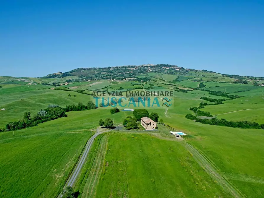 Immagine 58 di Agriturismo in vendita  a Volterra