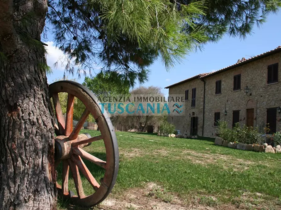 Immagine 74 di Agriturismo in vendita  a Volterra