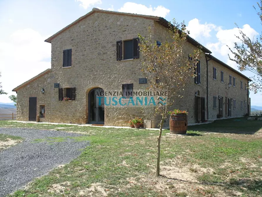 Immagine 69 di Agriturismo in vendita  a Volterra