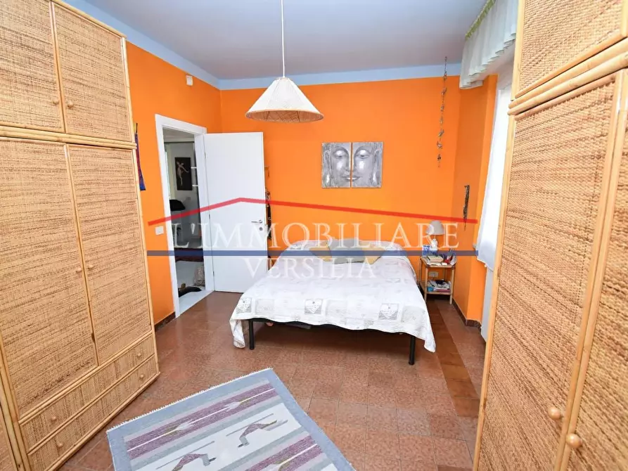 Immagine 10 di Casa bifamiliare in vendita  a Massa