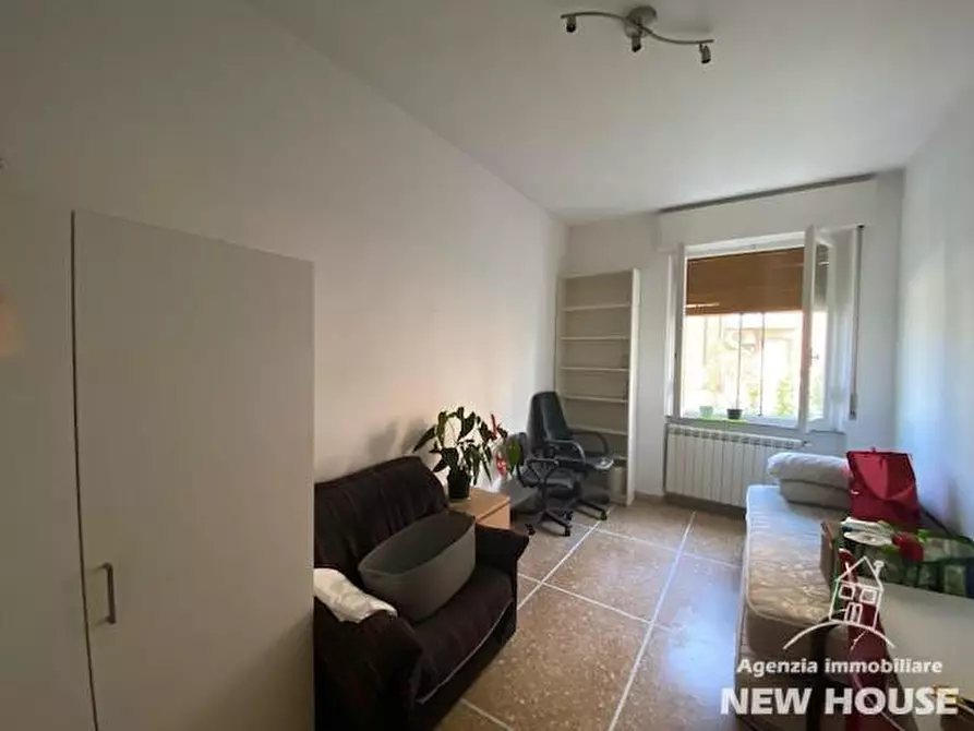 Immagine 11 di Appartamento in affitto  a Pisa