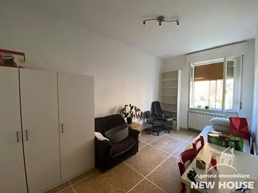 Immagine 5 di Appartamento in affitto  a Pisa