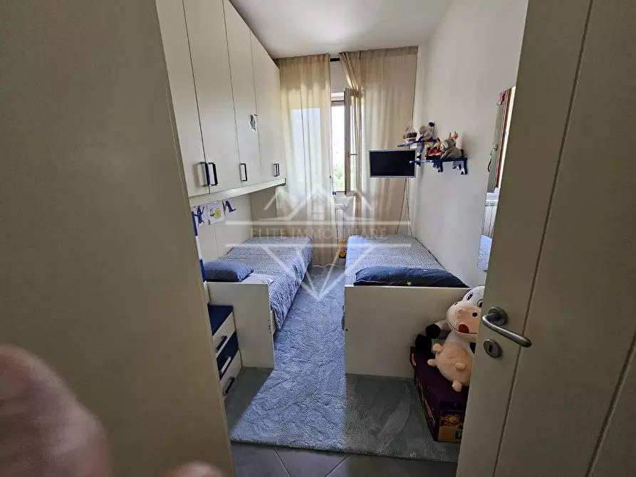 Immagine 10 di Appartamento in vendita  a Carrara