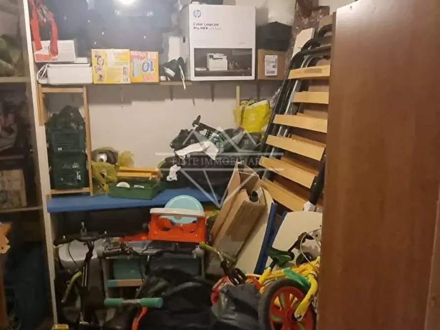 Immagine 14 di Appartamento in vendita  a Carrara