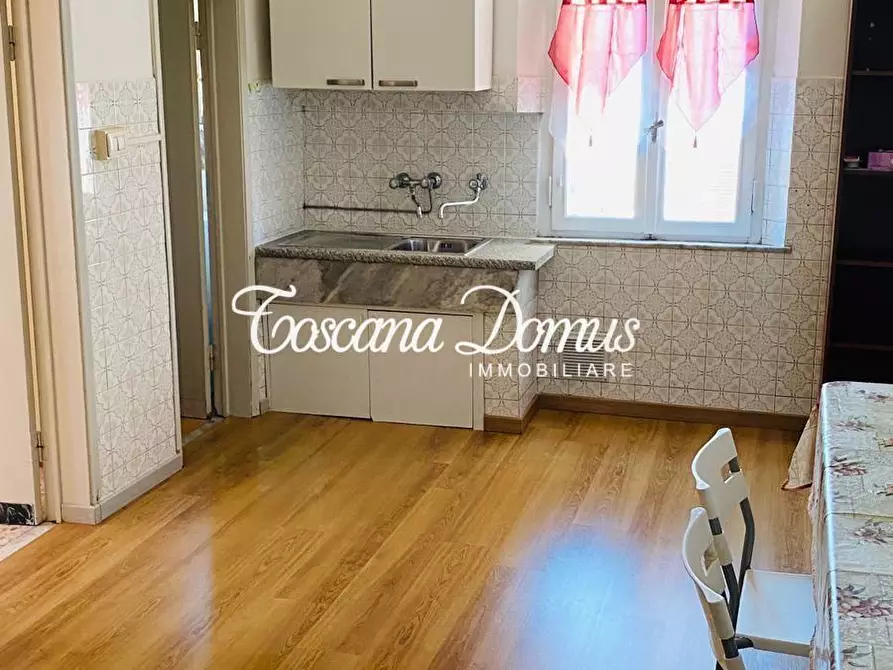 Immagine 3 di Appartamento in vendita  a Siena