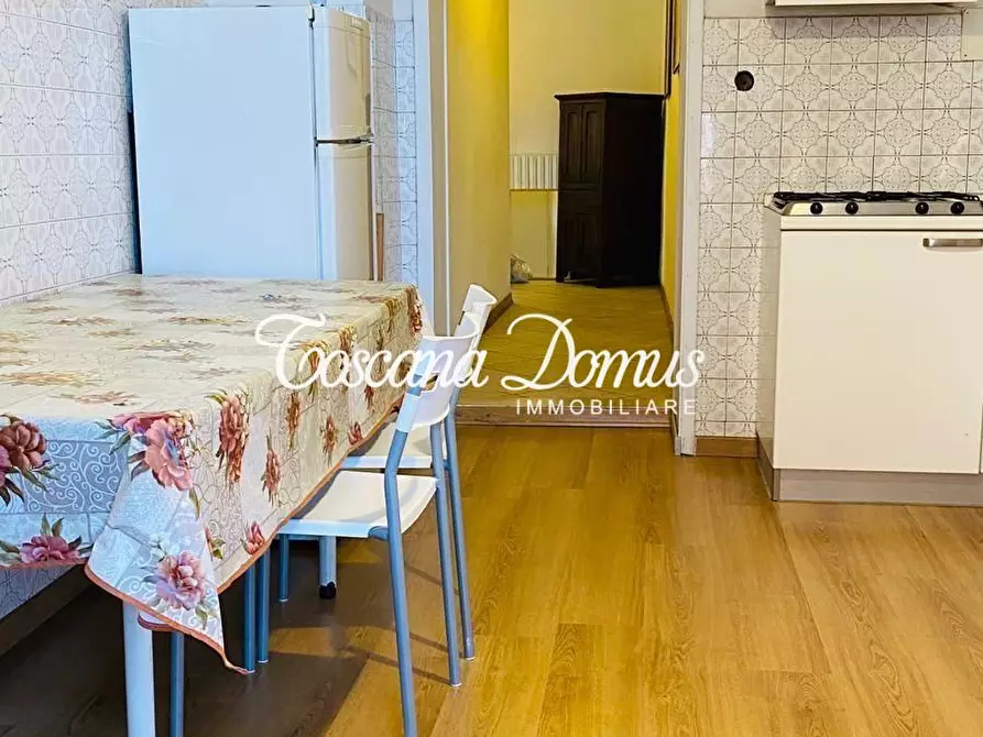 Immagine 2 di Appartamento in vendita  a Siena