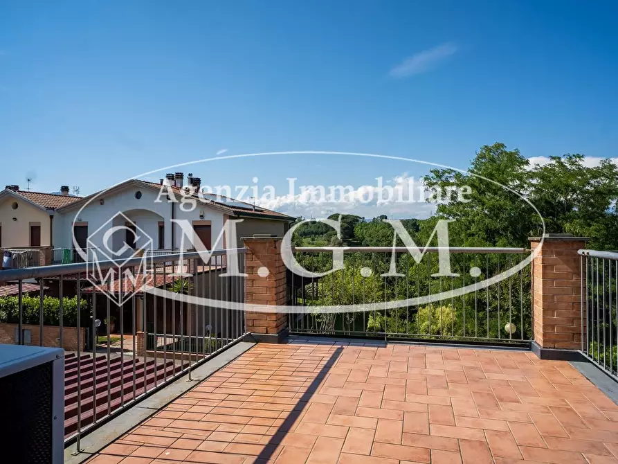 Immagine 33 di Villetta a schiera in vendita  a Santa Maria A Monte