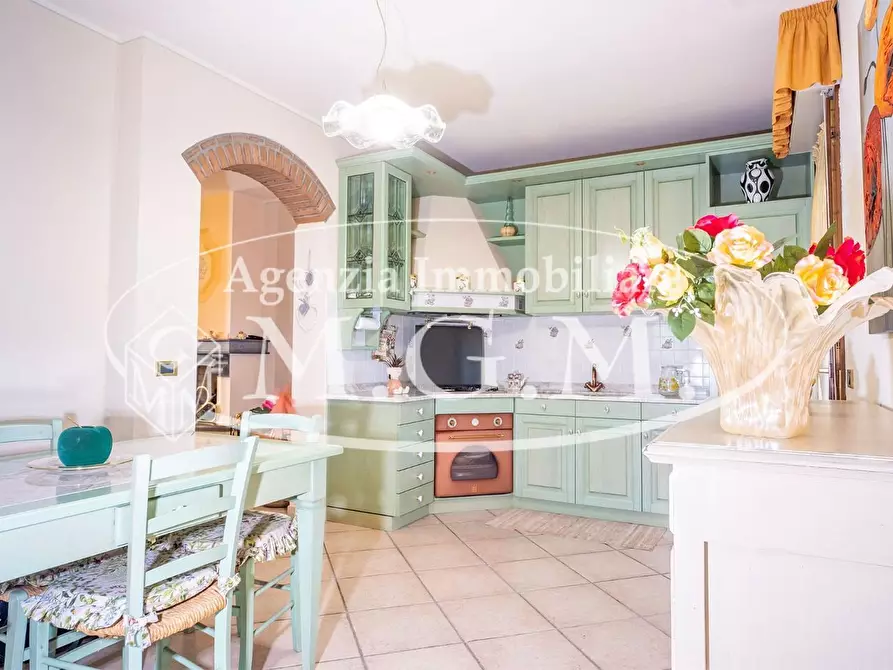 Immagine 16 di Villetta a schiera in vendita  a Santa Maria A Monte