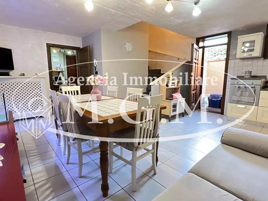 Immagine 37 di Villetta a schiera in vendita  a Santa Maria A Monte