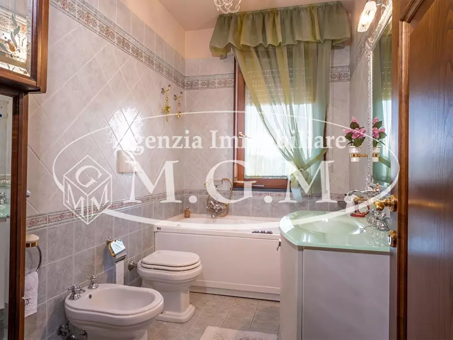 Immagine 34 di Villetta a schiera in vendita  a Santa Maria A Monte