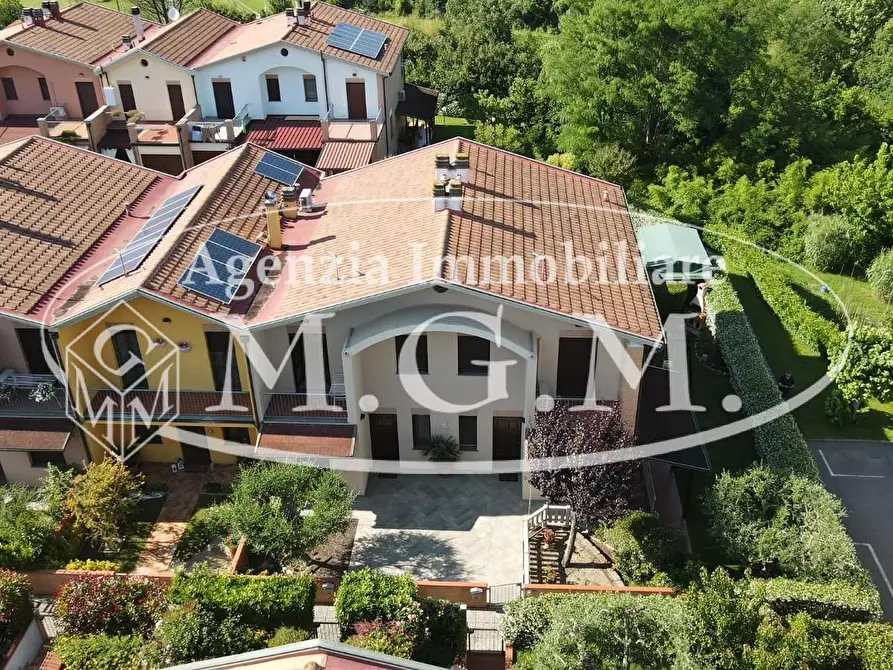 Immagine 5 di Villetta a schiera in vendita  a Santa Maria A Monte