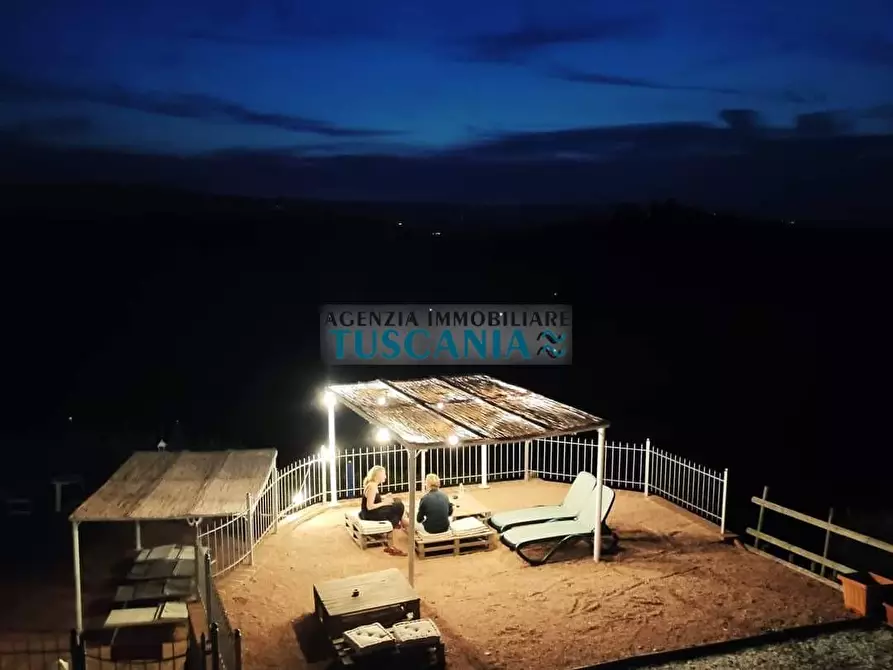 Immagine 11 di Agriturismo in vendita  a Volterra