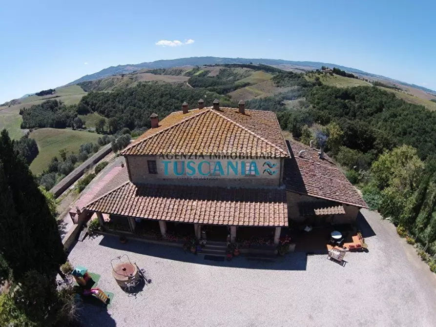 Immagine 21 di Agriturismo in vendita  a Volterra