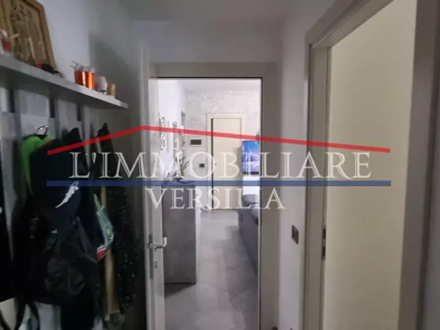 Immagine 5 di Appartamento in vendita  a Carrara