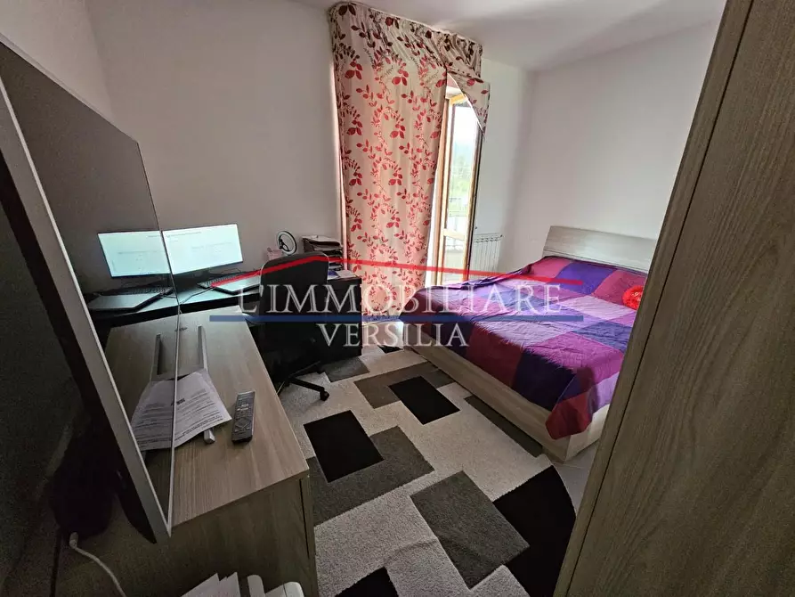 Immagine 7 di Appartamento in vendita  a Carrara