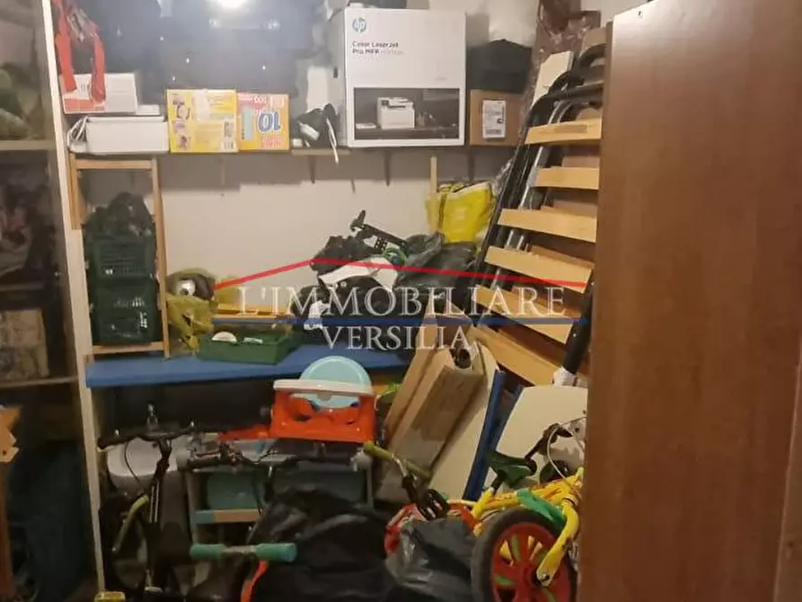 Immagine 14 di Appartamento in vendita  a Carrara