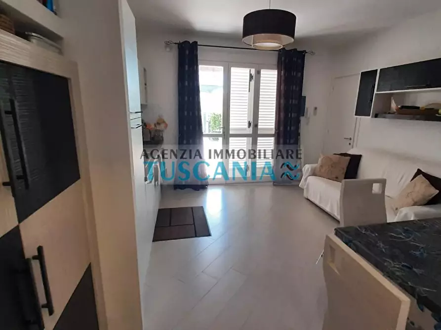 Immagine 9 di Appartamento in vendita  a Castagneto Carducci