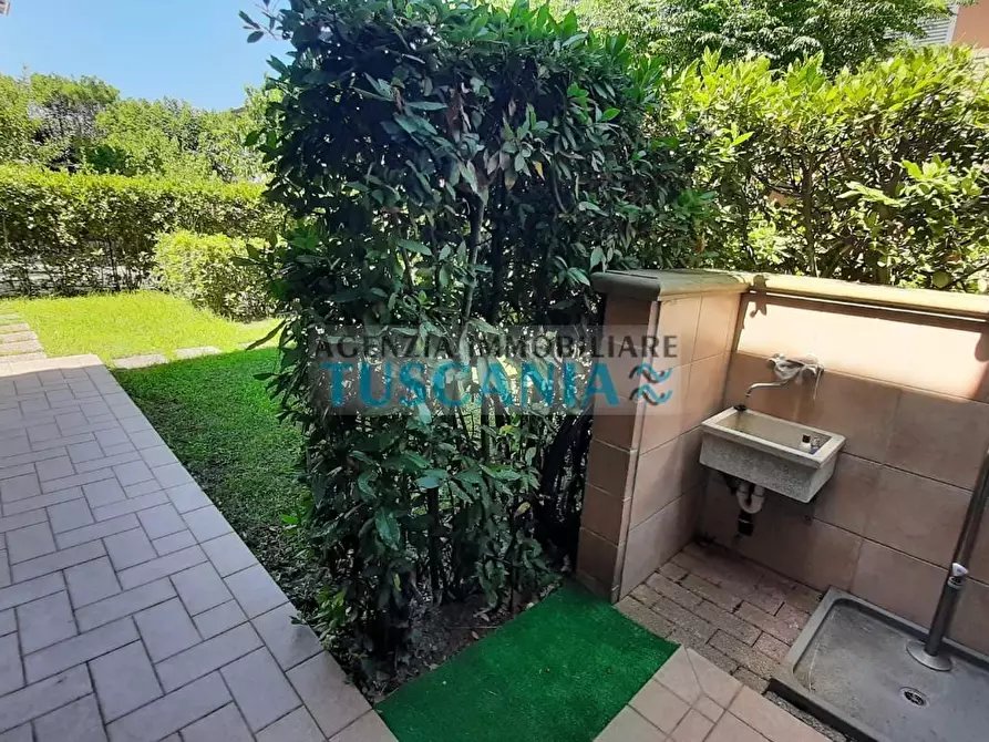 Immagine 26 di Appartamento in vendita  a Castagneto Carducci