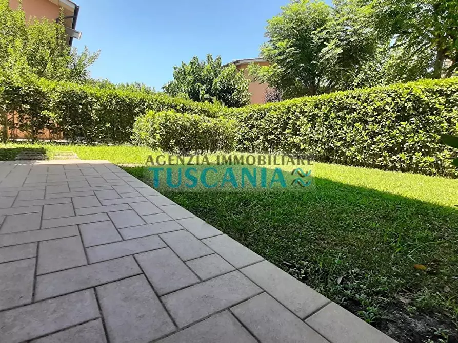 Immagine 23 di Appartamento in vendita  a Castagneto Carducci