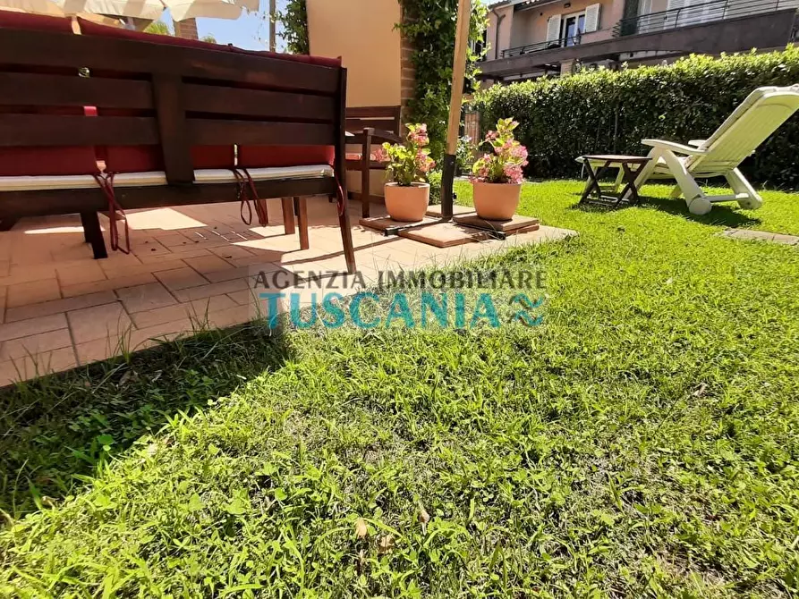Immagine 6 di Appartamento in vendita  a Castagneto Carducci