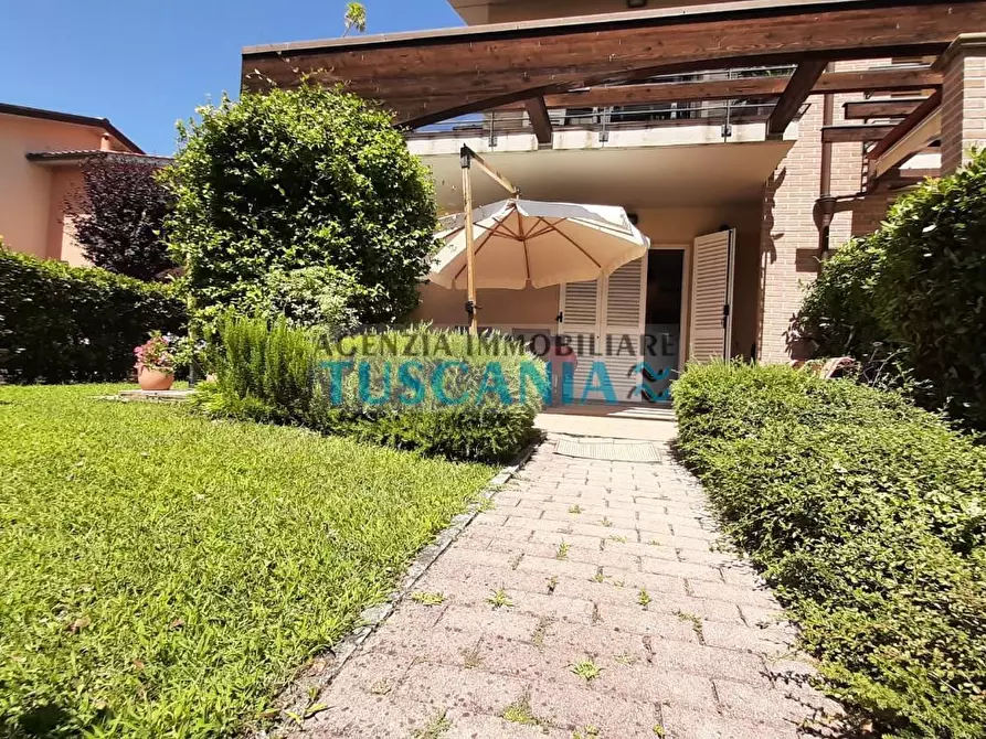 Immagine 1 di Appartamento in vendita  a Castagneto Carducci