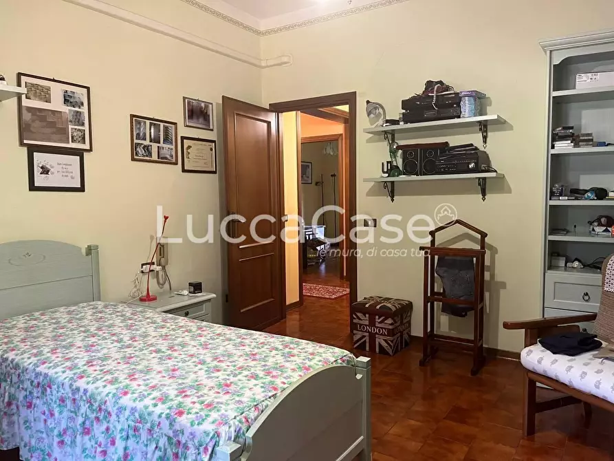 Immagine 24 di Villa in vendita  a Porcari