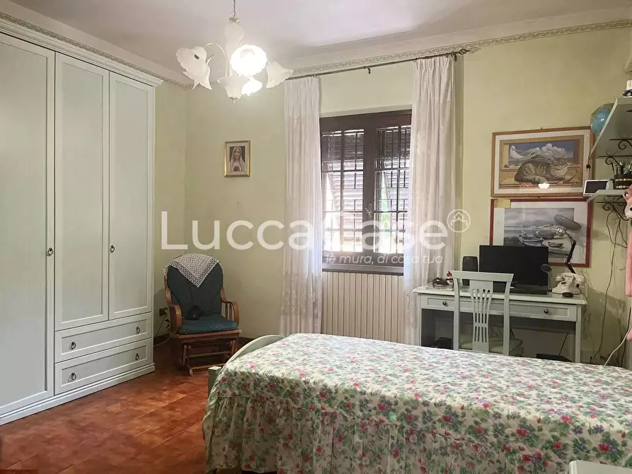 Immagine 25 di Villa in vendita  a Porcari