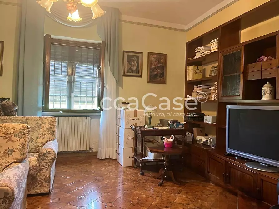 Immagine 7 di Villa in vendita  a Porcari