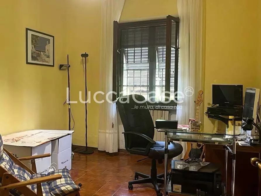 Immagine 19 di Villa in vendita  a Porcari