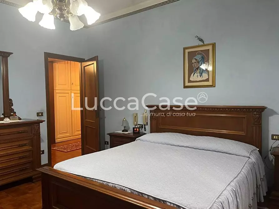 Immagine 22 di Villa in vendita  a Porcari