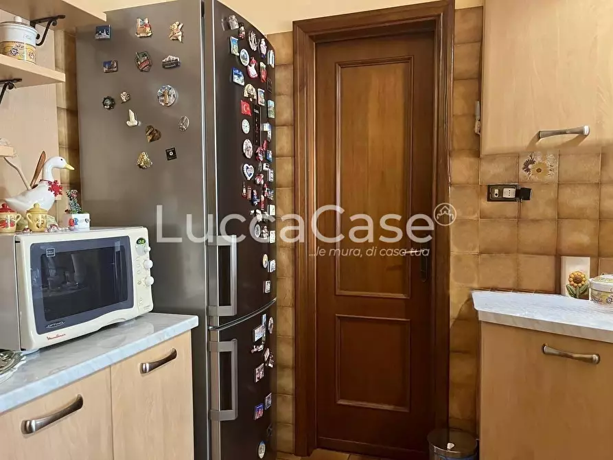 Immagine 14 di Villa in vendita  a Porcari