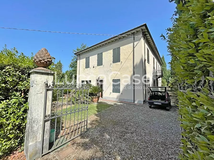 Immagine 45 di Immobile di prestigio in vendita  a Lucca