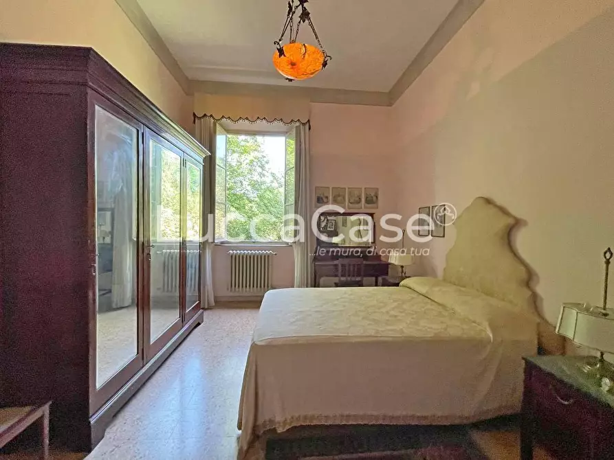 Immagine 21 di Immobile di prestigio in vendita  a Lucca