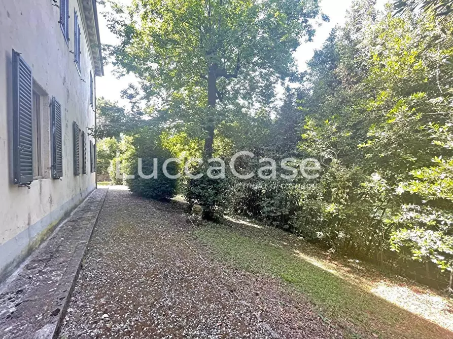Immagine 34 di Immobile di prestigio in vendita  a Lucca
