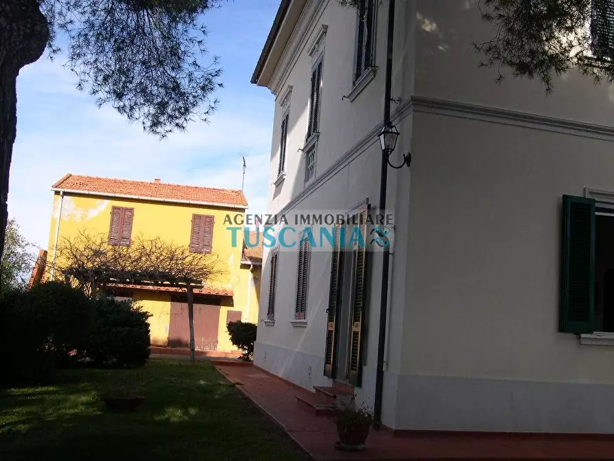 Immagine 31 di Villa in vendita  a Casale Marittimo