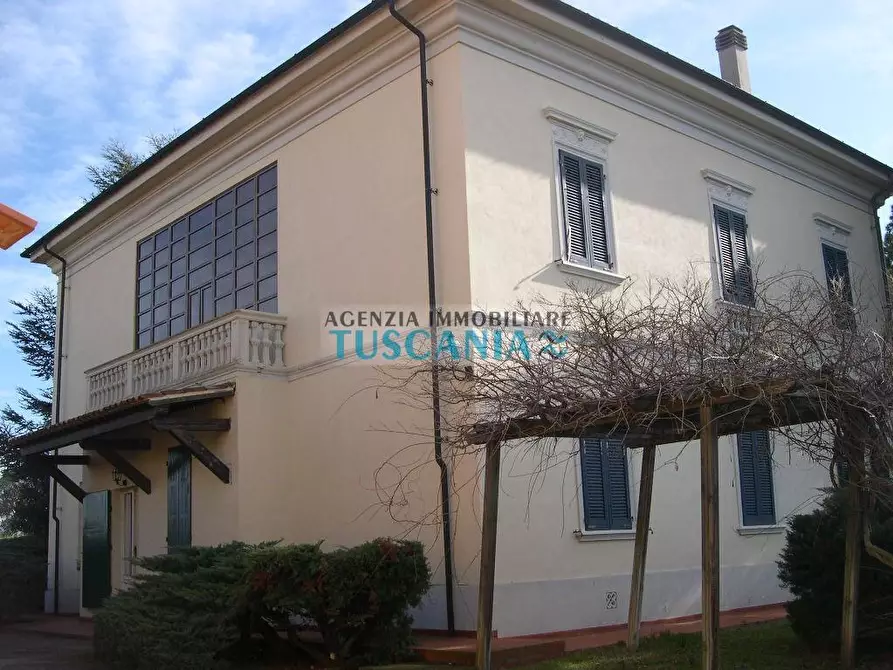Immagine 38 di Villa in vendita  a Casale Marittimo