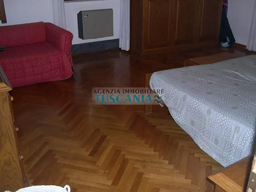 Immagine 44 di Villa in vendita  a Casale Marittimo