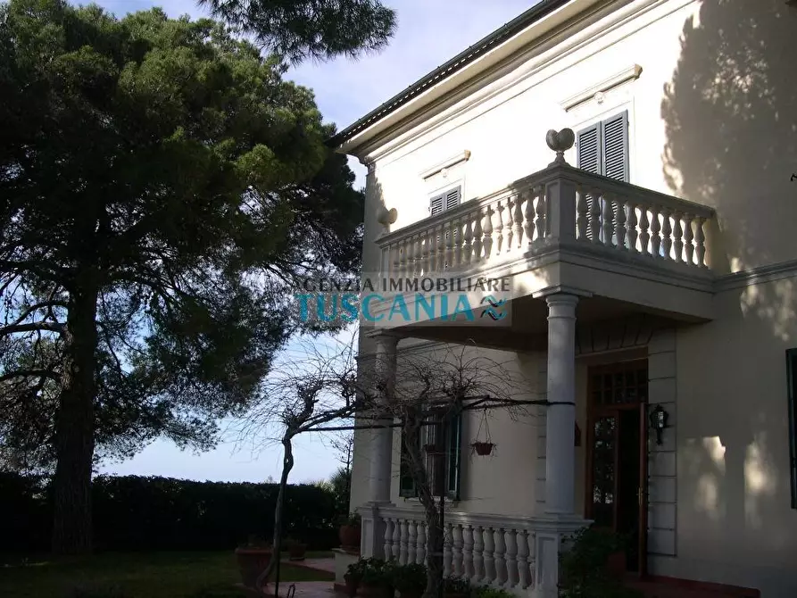 Immagine 1 di Villa in vendita  a Casale Marittimo