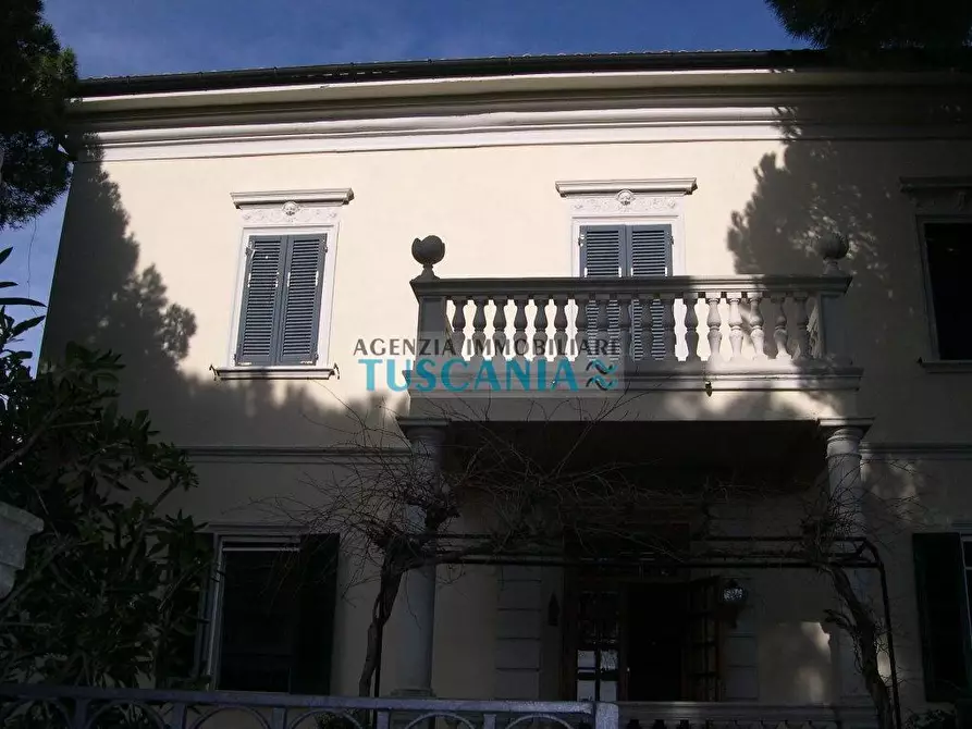 Immagine 28 di Villa in vendita  a Casale Marittimo