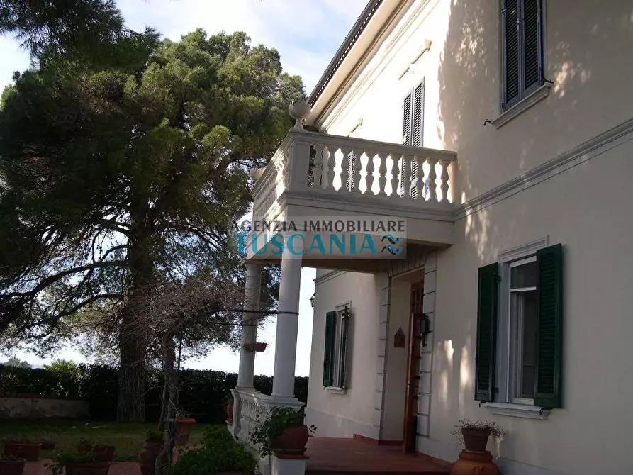 Immagine 22 di Villa in vendita  a Casale Marittimo