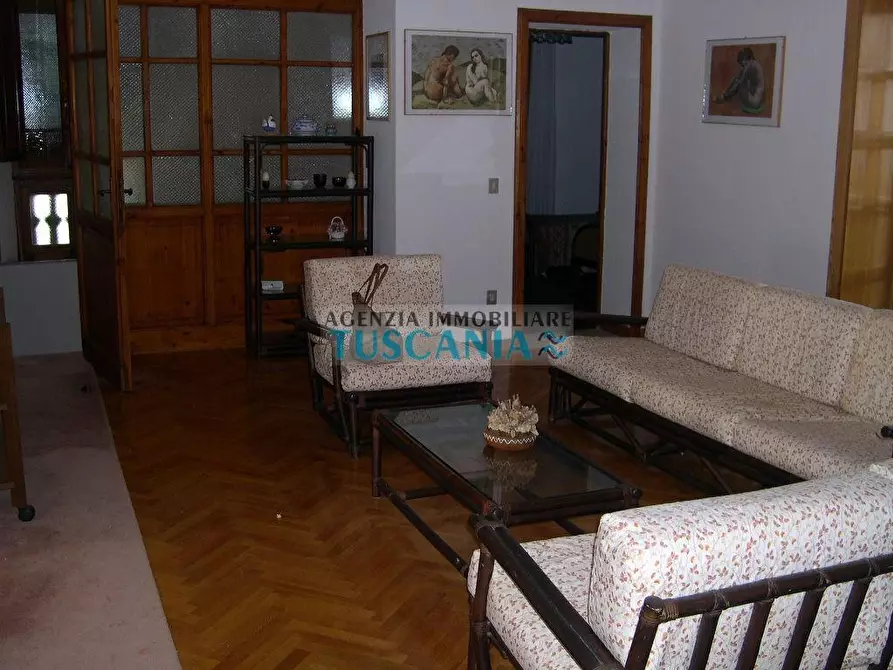 Immagine 43 di Villa in vendita  a Casale Marittimo