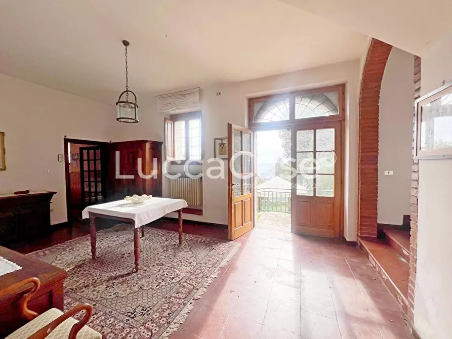Immagine 63 di Casa colonica in vendita  a Camaiore