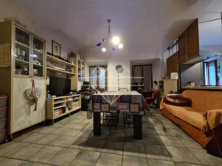 Immagine 6 di Appartamento in vendita  a Massa