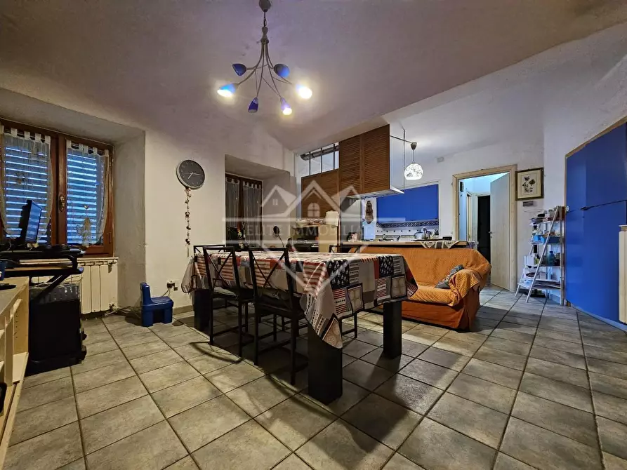 Immagine 7 di Appartamento in vendita  a Massa