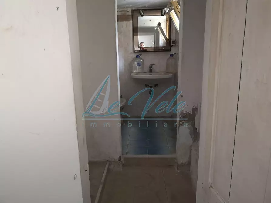 Immagine 25 di Terratetto in vendita  a Massa