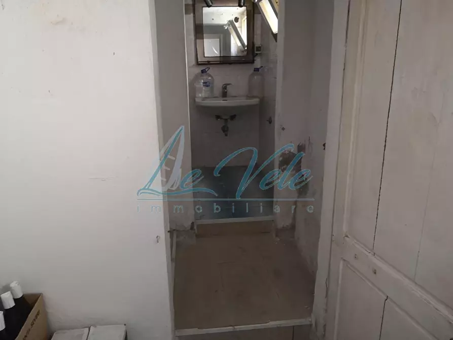 Immagine 26 di Terratetto in vendita  a Massa