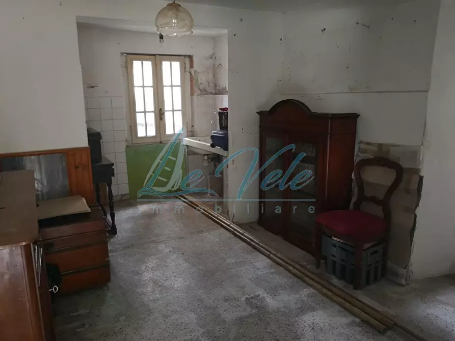 Immagine 22 di Terratetto in vendita  a Massa